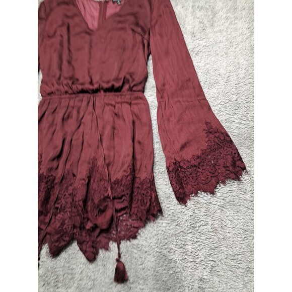 Kendall And Kylie Romper Womens Sz Small Long Sleeve Shorts Lace Hem Flowy - Picture 4 of 15